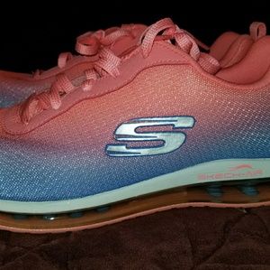Skechers shoes